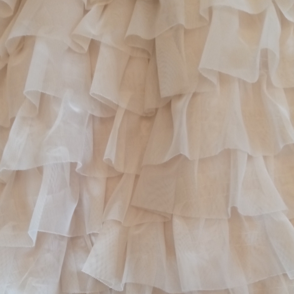 Cream Spaghetti Ruffle Multilauerrd Minidress (NWT) - Picture 4 of 5